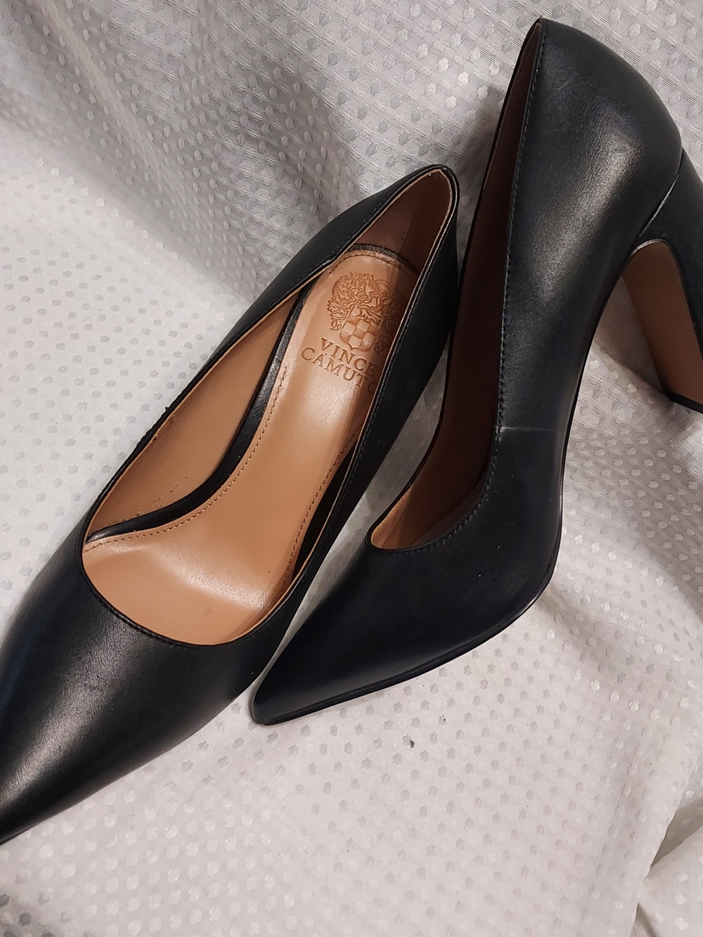 Vince Camuto Black Leather Pointed-Toe Block Heel Pumps 8.5